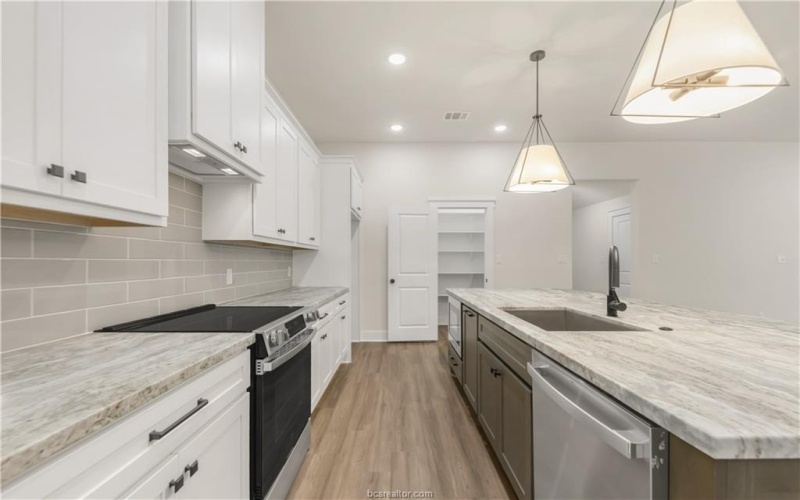 4002 Etonbury Avenue, College Station, TX 77845, 4 Bedrooms Bedrooms, ,3 BathroomsBathrooms,Residential,For Sale,4002 Etonbury Avenue,25002463