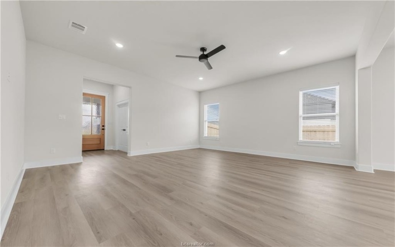 4004 Etonbury Avenue, College Station, TX 77845, 3 Bedrooms Bedrooms, ,2 BathroomsBathrooms,Residential,For Sale,4004 Etonbury Avenue,25003109