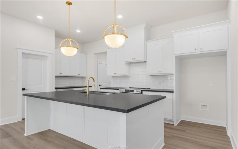 4004 Etonbury Avenue, College Station, TX 77845, 3 Bedrooms Bedrooms, ,2 BathroomsBathrooms,Residential,For Sale,4004 Etonbury Avenue,25003109
