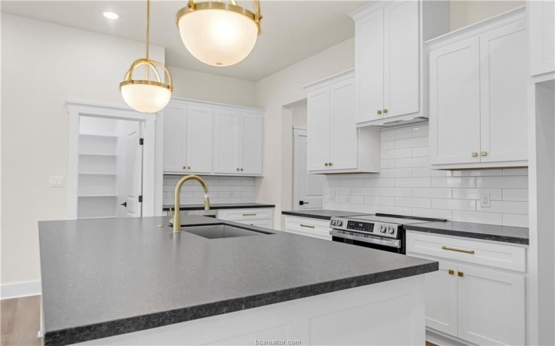 4004 Etonbury Avenue, College Station, TX 77845, 3 Bedrooms Bedrooms, ,2 BathroomsBathrooms,Residential,For Sale,4004 Etonbury Avenue,25003109