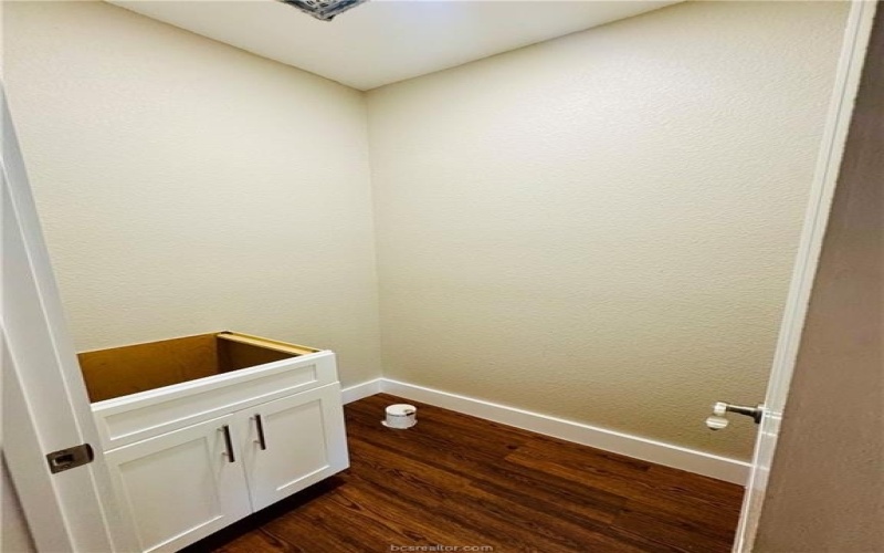 411 North Wrangler Street, Franklin, TX 77856, 3 Bedrooms Bedrooms, ,2 BathroomsBathrooms,Residential,For Sale,411 North Wrangler Street,25005955