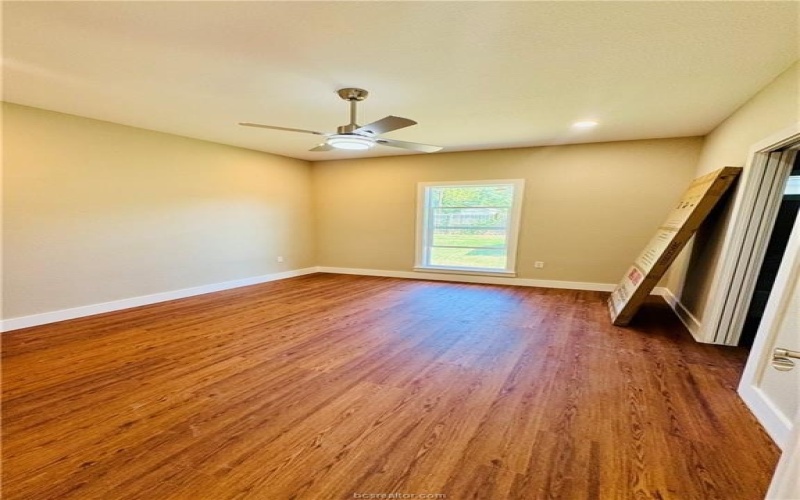 411 North Wrangler Street, Franklin, TX 77856, 3 Bedrooms Bedrooms, ,2 BathroomsBathrooms,Residential,For Sale,411 North Wrangler Street,25005955
