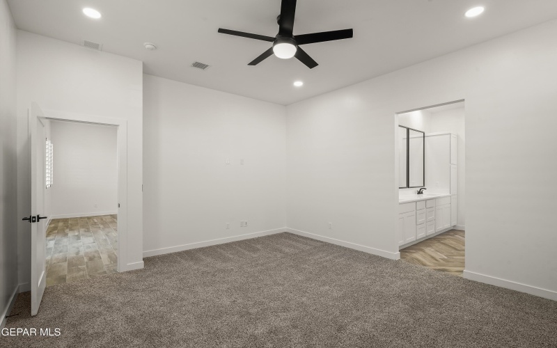13925 Summer Wave Avenue, El Paso, TX 79928, 3 Bedrooms Bedrooms, ,2 BathroomsBathrooms,Residential,For Sale,13925 Summer Wave Avenue,924201