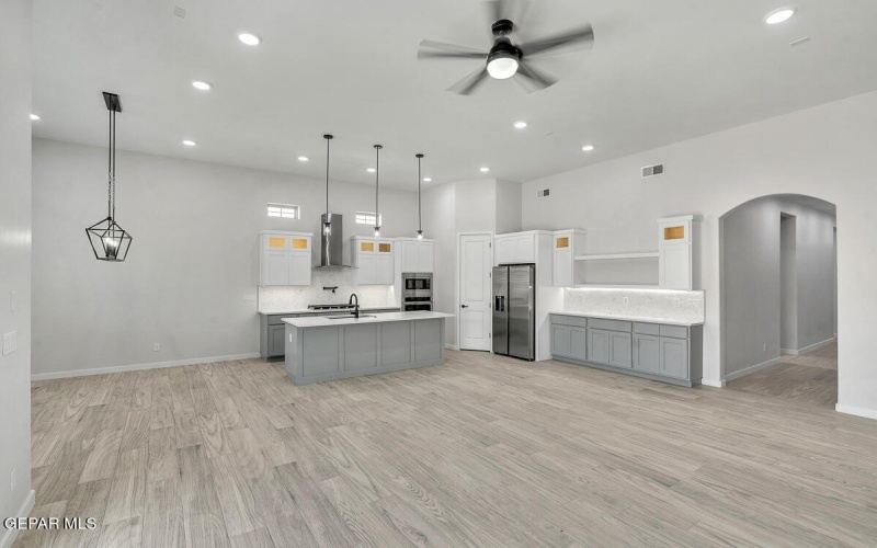 248 EMERALD STORM Place, El Paso, TX 79928, 4 Bedrooms Bedrooms, ,3 BathroomsBathrooms,Residential,For Sale,248 EMERALD STORM Place,924230