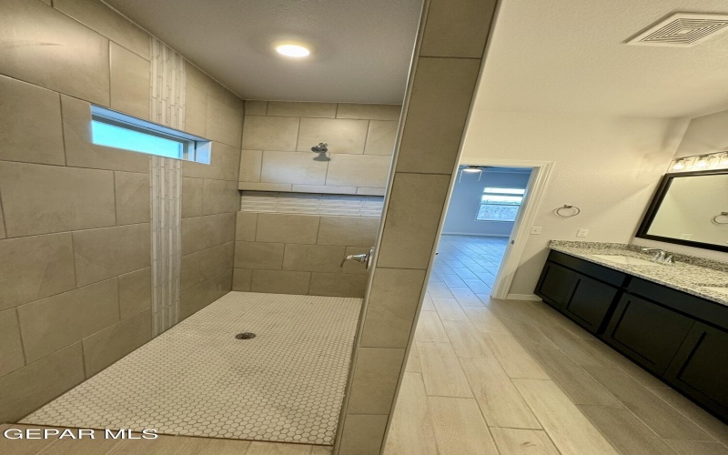 7500 ENCHANTED RIDGE Drive, El Paso, TX 79911, 4 Habitaciones Habitaciones , ,2 BañosBaños,Residential,En Venta,7500 ENCHANTED RIDGE Drive,924238