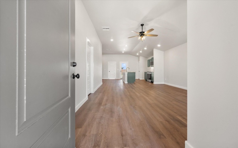 2311 133rd Street, Lubbock, TX 79423, 3 Habitaciones Habitaciones , ,2 BañosBaños,Residential,En Venta,2311 133rd Street,202555989