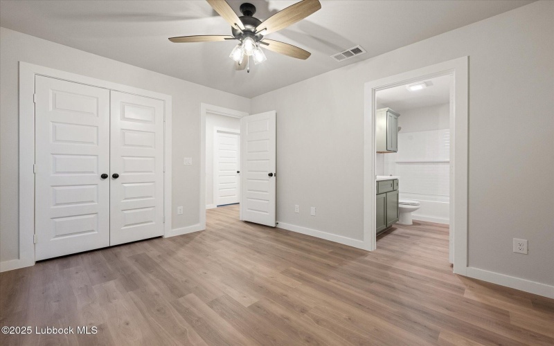 10703 Beaufort Avenue, Lubbock, TX 79424, 4 Bedrooms Bedrooms, ,3 BathroomsBathrooms,Residential,For Sale,10703 Beaufort Avenue,202555990