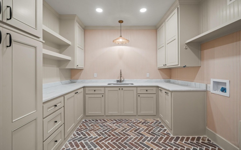 3911 149th Street, Lubbock, TX 79423, 4 Bedrooms Bedrooms, ,3 BathroomsBathrooms,Residential,For Sale,3911 149th Street,202555992