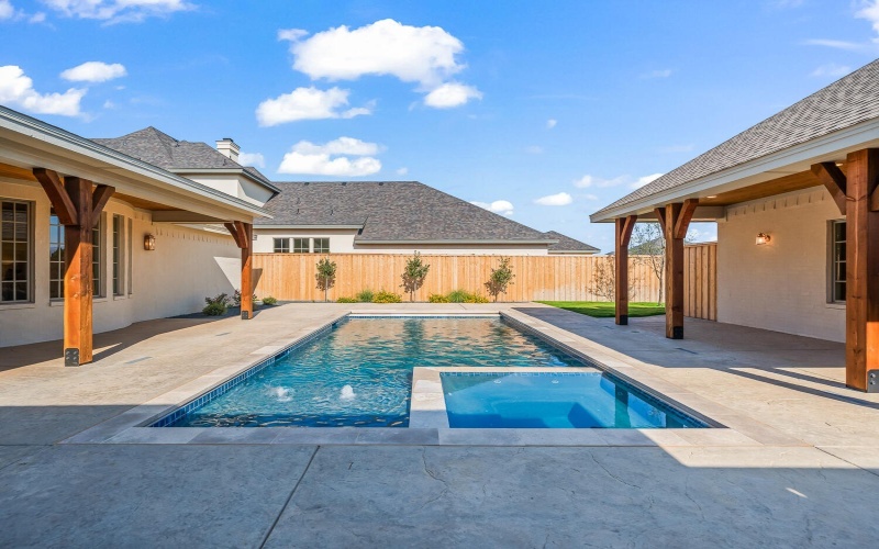 3911 149th Street, Lubbock, TX 79423, 4 Habitaciones Habitaciones , ,3 BañosBaños,Residential,En Venta,3911 149th Street,0,202555992