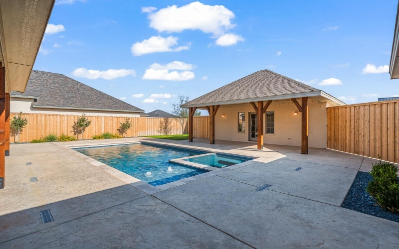 3911 149th Street, Lubbock, TX 79423, 4 Habitaciones Habitaciones , ,3 BañosBaños,Residential,En Venta,3911 149th Street,0,202555992