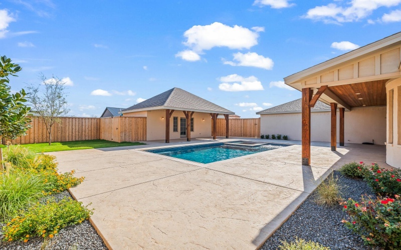 3911 149th Street, Lubbock, TX 79423, 4 Habitaciones Habitaciones , ,3 BañosBaños,Residential,En Venta,3911 149th Street,0,202555992