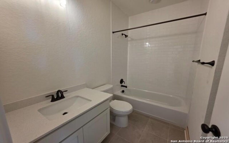 12915 Horseback Pl, Schertz, TX 78108, 4 Bedrooms Bedrooms, ,3 BathroomsBathrooms,Residential,For Sale,12915 Horseback Pl,0,1874064