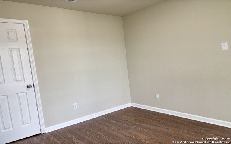 700 E 5th, Nixon, TX 78140, 4 Habitaciones Habitaciones , ,2 BañosBaños,Residential,En Venta,700 E 5th,1874075