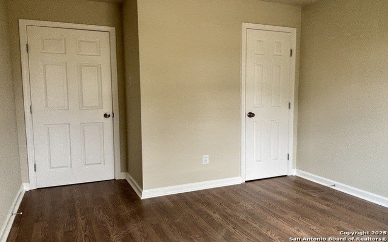 700 E 5th, Nixon, TX 78140, 4 Habitaciones Habitaciones , ,2 BañosBaños,Residential,En Venta,700 E 5th,1874075