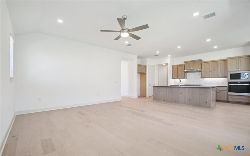 104 Wild Honeysuckle Way, San Marcos, TX 78666, 2 Bedrooms Bedrooms, ,2 BathroomsBathrooms,Residential,For Sale,104 Wild Honeysuckle Way,0,582702