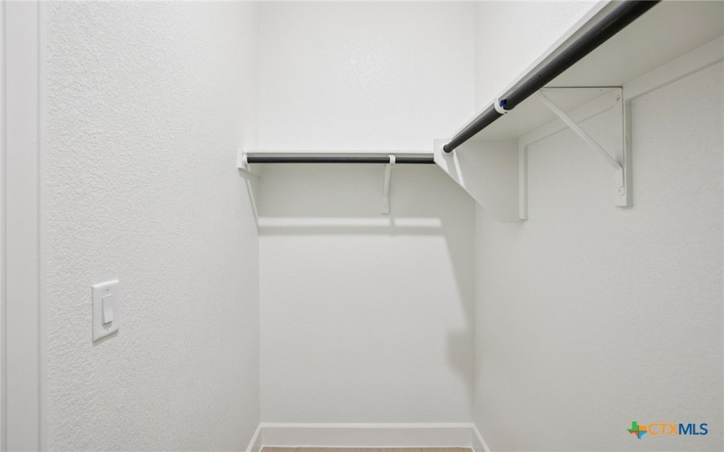 1851 Dancing Oak Lane, San Marcos, TX 78666, 2 Habitaciones Habitaciones , ,2 BañosBaños,Residential,En Venta,1851 Dancing Oak Lane,0,582754