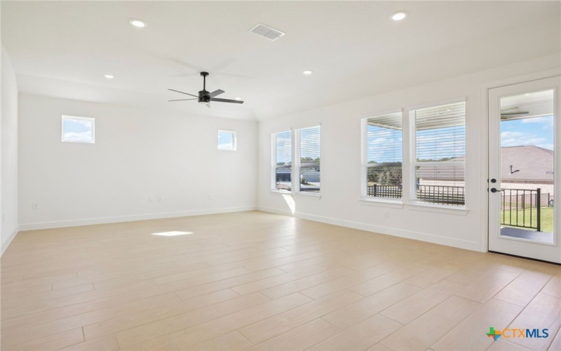 1851 Dancing Oak Lane, San Marcos, TX 78666, 2 Habitaciones Habitaciones , ,2 BañosBaños,Residential,En Venta,1851 Dancing Oak Lane,0,582754