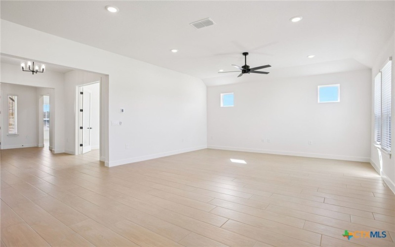 1851 Dancing Oak Lane, San Marcos, TX 78666, 2 Habitaciones Habitaciones , ,2 BañosBaños,Residential,En Venta,1851 Dancing Oak Lane,0,582754