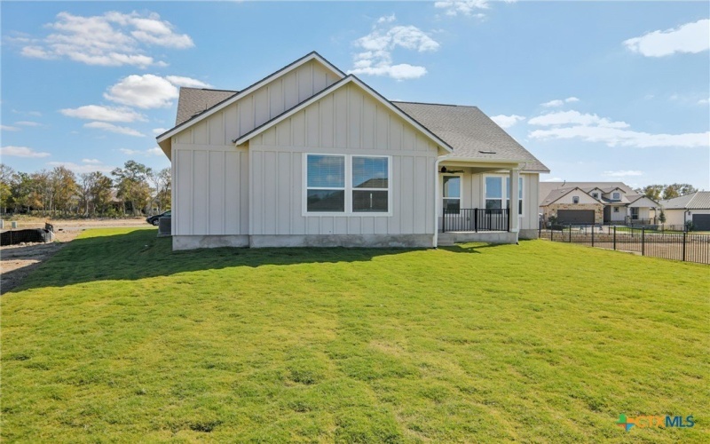 1851 Dancing Oak Lane, San Marcos, TX 78666, 2 Habitaciones Habitaciones , ,2 BañosBaños,Residential,En Venta,1851 Dancing Oak Lane,0,582754