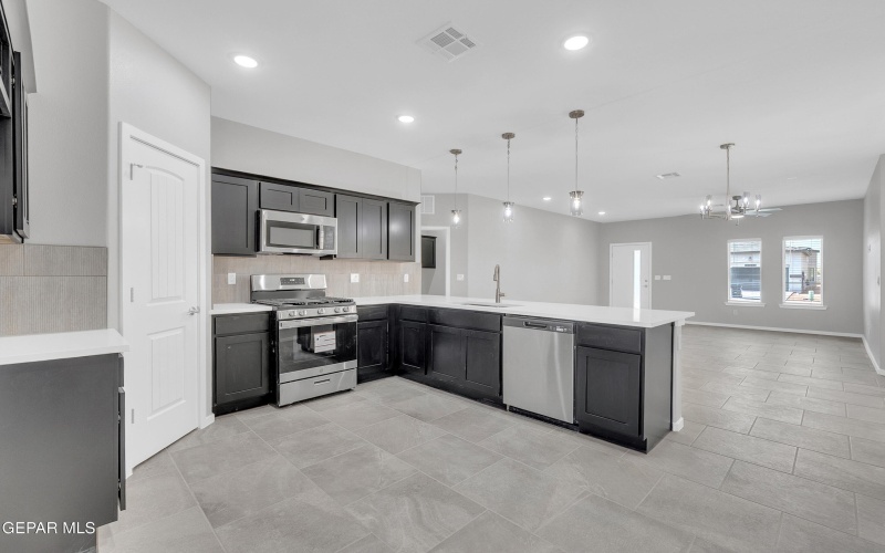 12153 Sanaa Drive, El Paso, TX 79934, 4 Bedrooms Bedrooms, ,2 BathroomsBathrooms,Residential,For Sale,12153 Sanaa Drive,924252