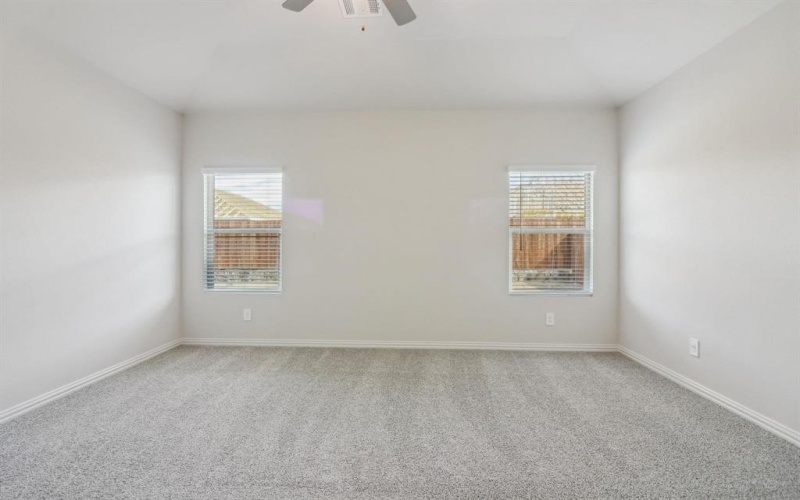 235 Canyon Oaks Drive, Greenville, TX 75402, 4 Bedrooms Bedrooms, ,3 BathroomsBathrooms,Residential,For Sale,235 Canyon Oaks Drive,20867643