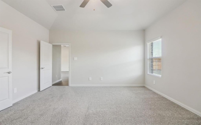 235 Canyon Oaks Drive, Greenville, TX 75402, 4 Bedrooms Bedrooms, ,3 BathroomsBathrooms,Residential,For Sale,235 Canyon Oaks Drive,20867643
