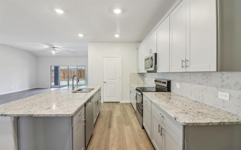 235 Canyon Oaks Drive, Greenville, TX 75402, 4 Bedrooms Bedrooms, ,3 BathroomsBathrooms,Residential,For Sale,235 Canyon Oaks Drive,20867643