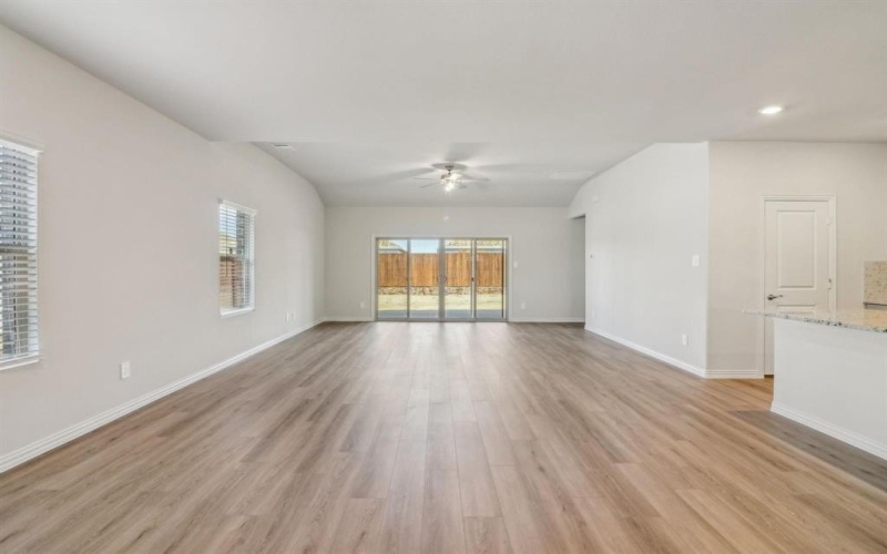 235 Canyon Oaks Drive, Greenville, TX 75402, 4 Bedrooms Bedrooms, ,3 BathroomsBathrooms,Residential,For Sale,235 Canyon Oaks Drive,20867643