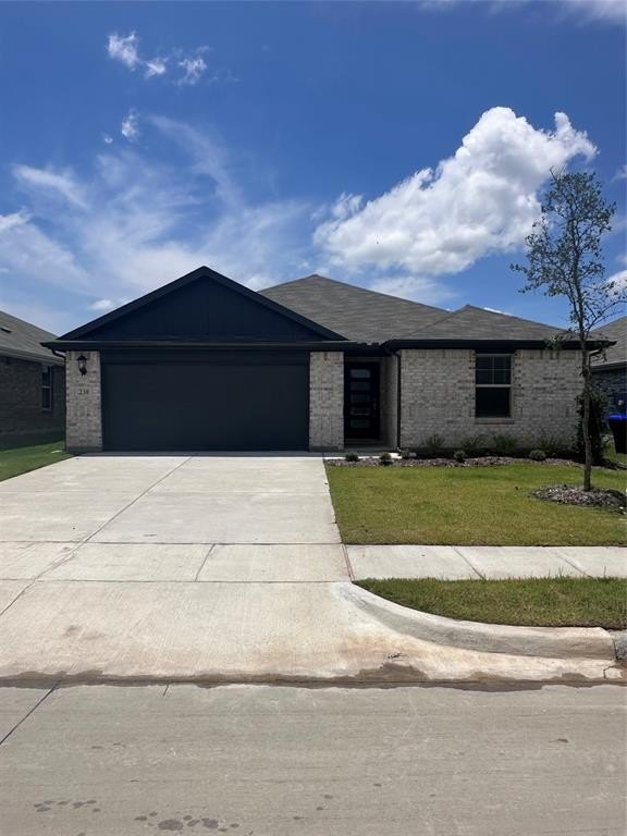 230 Sugarlands Drive, Greenville, TX 75402, 3 Bedrooms Bedrooms, ,2 BathroomsBathrooms,Residential,For Sale,230 Sugarlands Drive,20911765
