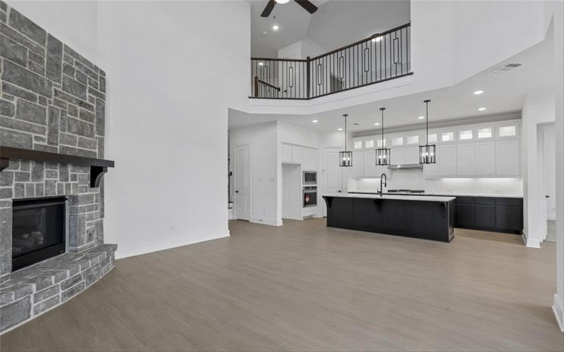 2102 Hereford Drive, Mansfield, TX 76063, 5 Habitaciones Habitaciones , ,5 BañosBaños,Residential,En Venta,2102 Hereford Drive,20964152