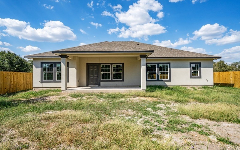 402 Oak Drive, Beeville, TX 78102, 4 Bedrooms Bedrooms, ,2 BathroomsBathrooms,Residential,For Sale,402 Oak Drive,113173