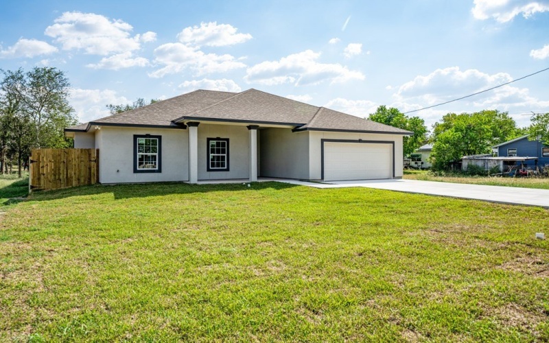 402 Oak Drive, Beeville, TX 78102, 4 Bedrooms Bedrooms, ,2 BathroomsBathrooms,Residential,For Sale,402 Oak Drive,113173