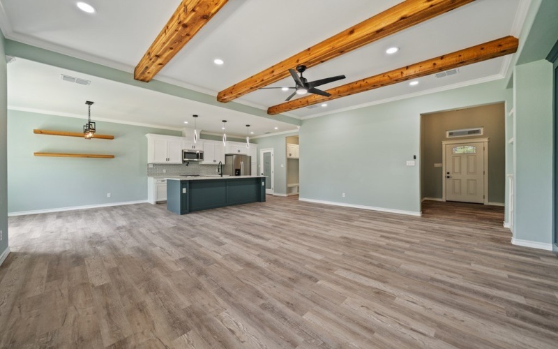 402 Oak Drive, Beeville, TX 78102, 4 Bedrooms Bedrooms, ,2 BathroomsBathrooms,Residential,For Sale,402 Oak Drive,113173