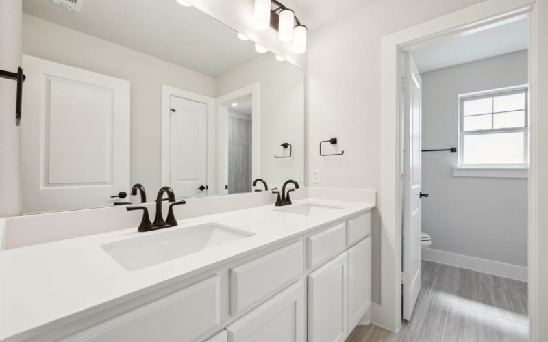 721 Prairie Look Avenue, Waxahachie, TX 75165, 5 Bedrooms Bedrooms, ,3 BathroomsBathrooms,Residential,For Sale,721 Prairie Look Avenue,20964359