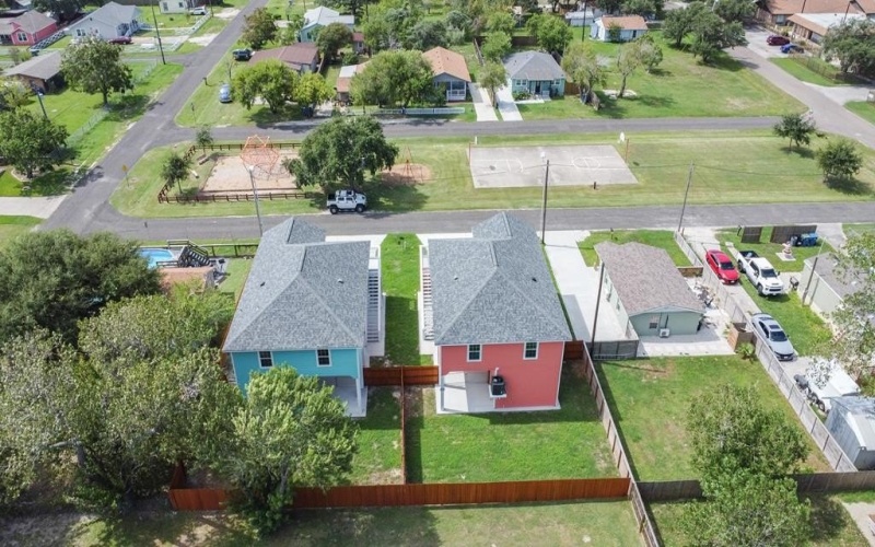414 E Bay St., ROCKPORT, TX 78382, 3 Habitaciones Habitaciones , ,2 BañosBaños,Residential,En Venta,414 E Bay St.,145536