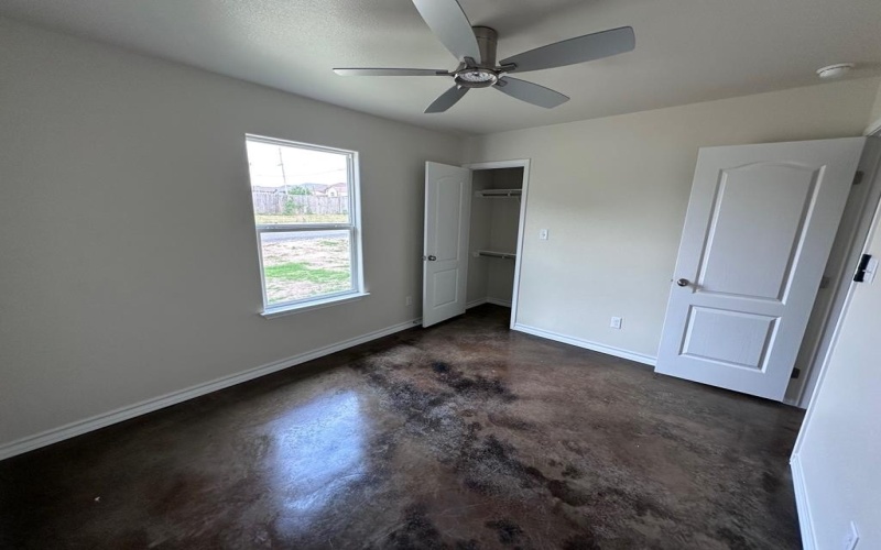 810 W Bates, Beeville, TX 78102, 3 Habitaciones Habitaciones , ,2 BañosBaños,Residential,En Venta,810 W Bates,113181