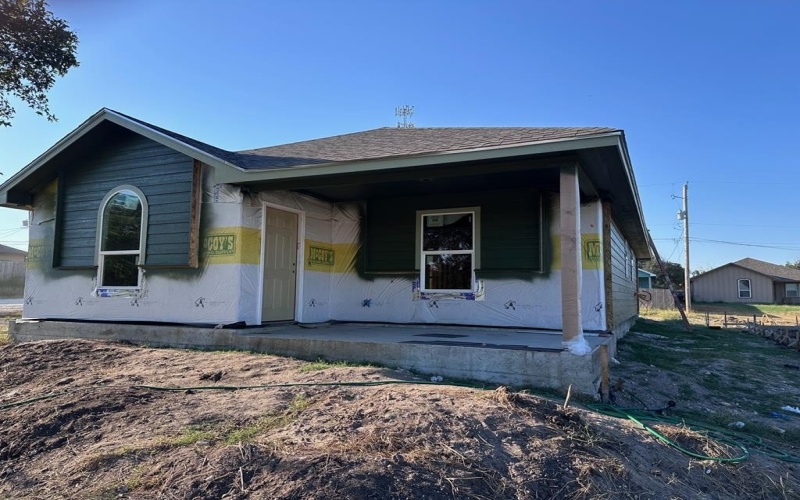 810 W Bates, Beeville, TX 78102, 3 Habitaciones Habitaciones , ,2 BañosBaños,Residential,En Venta,810 W Bates,113181