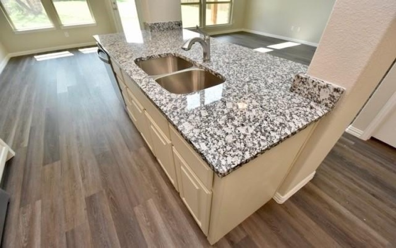 2408 Donella Drive, Denton, TX 76207, 4 Bedrooms Bedrooms, ,3 BathroomsBathrooms,Residential,For Sale,2408 Donella Drive,20962065