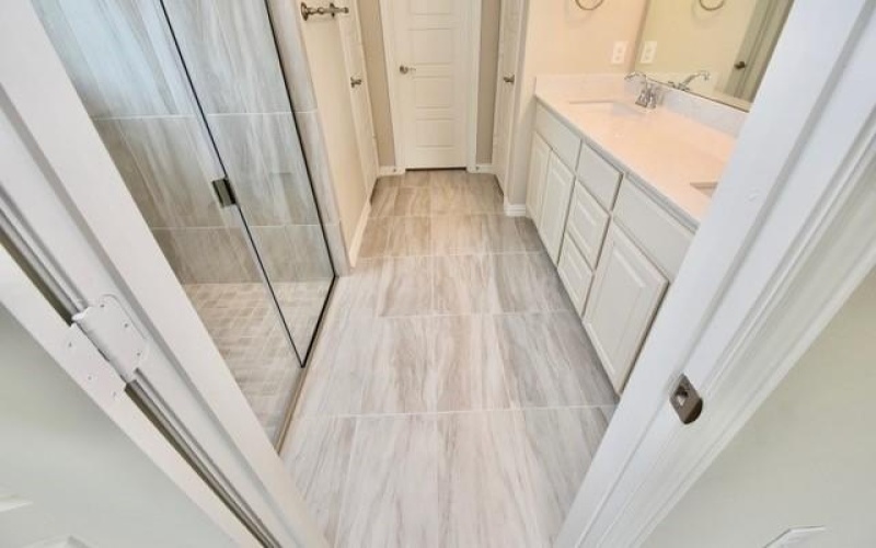 2408 Donella Drive, Denton, TX 76207, 4 Bedrooms Bedrooms, ,3 BathroomsBathrooms,Residential,For Sale,2408 Donella Drive,20962065