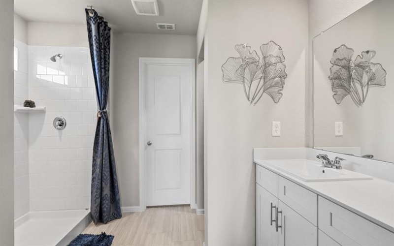 9440 MOUNTAIN PASS Drive, Fort Worth, TX 76108, 4 Bedrooms Bedrooms, ,2 BathroomsBathrooms,Residential,For Sale,9440 MOUNTAIN PASS Drive,20962232