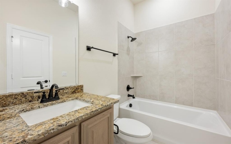 403 Chestnut Lane, Glenn Heights, TX 75154, 4 Bedrooms Bedrooms, ,3 BathroomsBathrooms,Residential,For Sale,403 Chestnut Lane,20963514