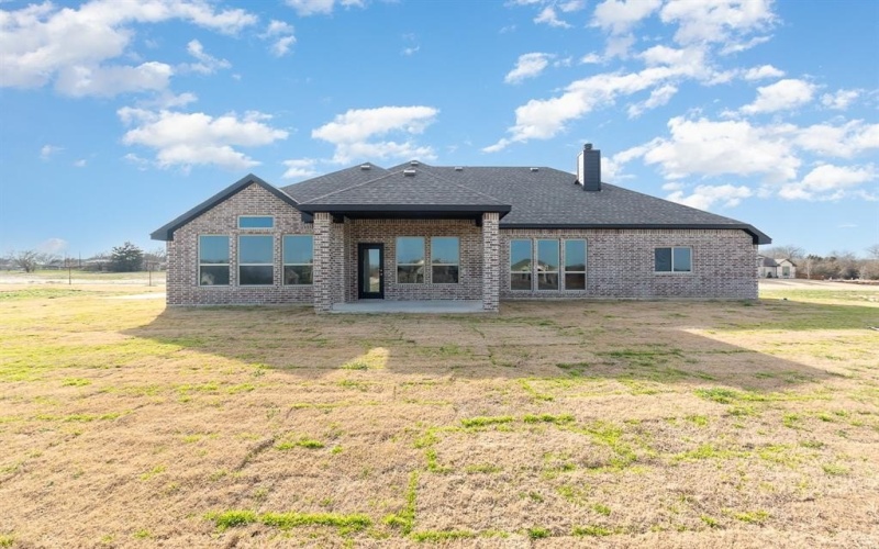 670 Crystal Lake Lane, Red Oak, TX 75154, 4 Bedrooms Bedrooms, ,2 BathroomsBathrooms,Residential,For Sale,670 Crystal Lake Lane,20963570