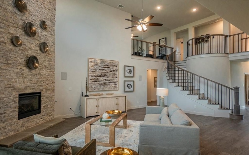 1308 Peregrine Trail, Frisco, TX 75036, 5 Habitaciones Habitaciones , ,5 BañosBaños,Residential,En Venta,1308 Peregrine Trail,20963577