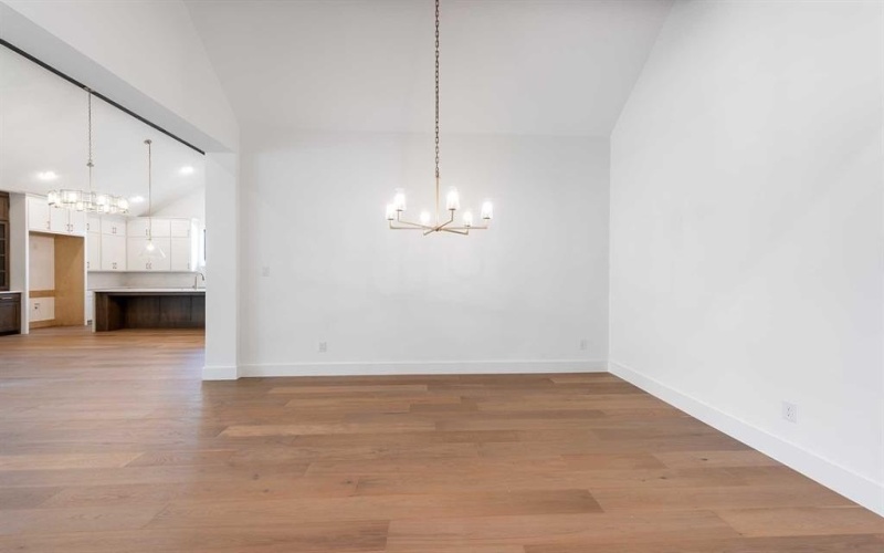 712 Bear Creek Drive, Hurst, TX 76054, 4 Bedrooms Bedrooms, ,5 BathroomsBathrooms,Residential,For Sale,712 Bear Creek Drive,0,20963584