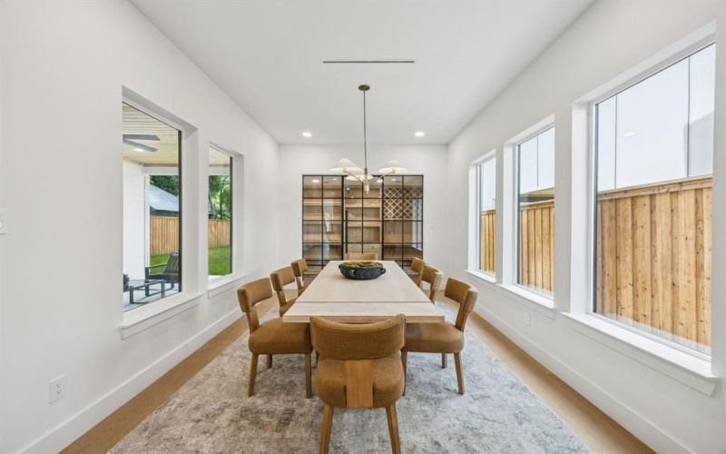 6244 Richmond Avenue, Dallas, TX 75214, 6 Habitaciones Habitaciones , ,7 BañosBaños,Residential,En Venta,6244 Richmond Avenue,20963672