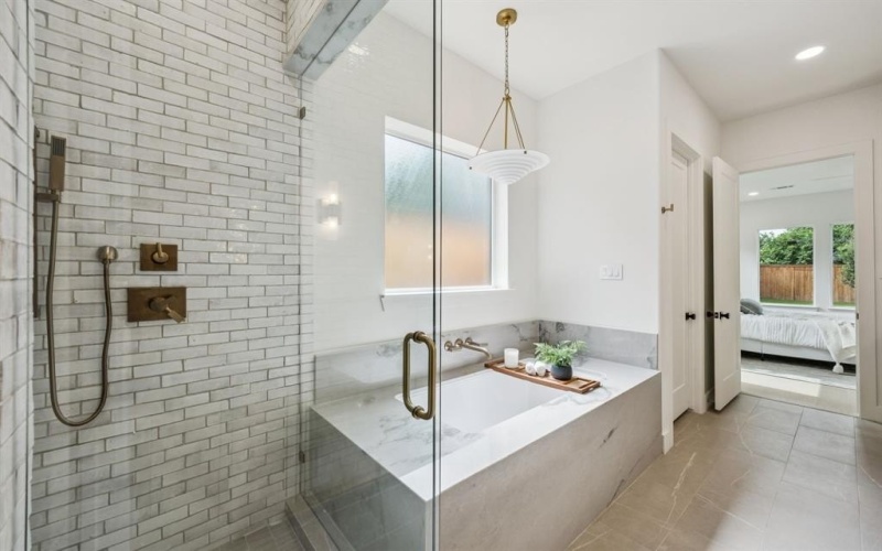 6244 Richmond Avenue, Dallas, TX 75214, 6 Habitaciones Habitaciones , ,7 BañosBaños,Residential,En Venta,6244 Richmond Avenue,20963672
