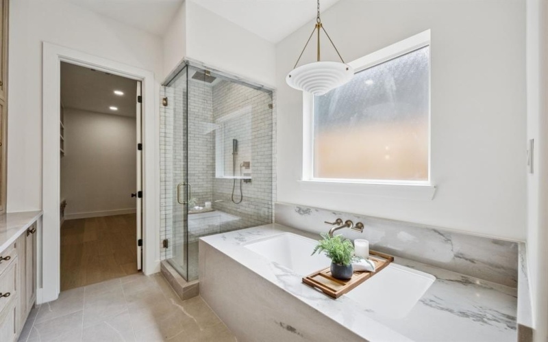 6244 Richmond Avenue, Dallas, TX 75214, 6 Habitaciones Habitaciones , ,7 BañosBaños,Residential,En Venta,6244 Richmond Avenue,20963672