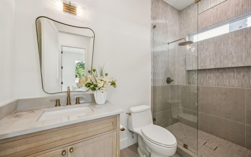 6244 Richmond Avenue, Dallas, TX 75214, 6 Habitaciones Habitaciones , ,7 BañosBaños,Residential,En Venta,6244 Richmond Avenue,20963672