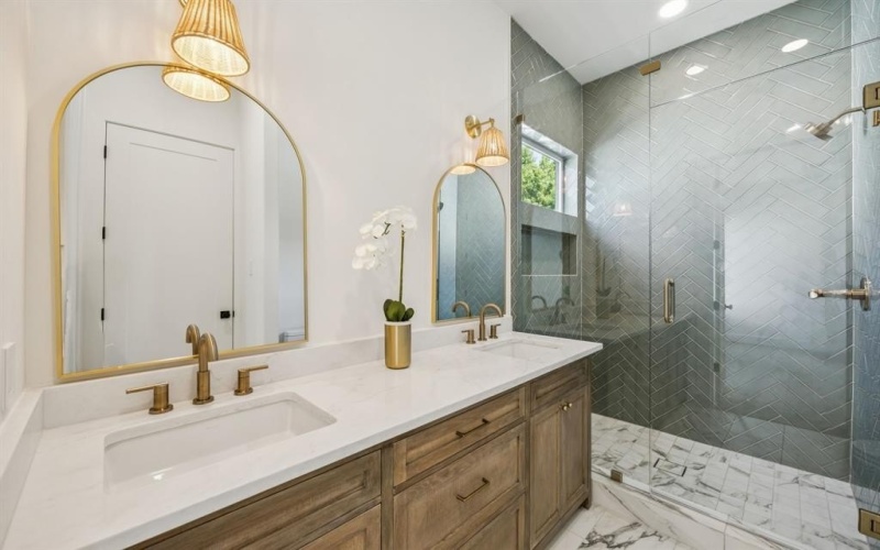 6244 Richmond Avenue, Dallas, TX 75214, 6 Habitaciones Habitaciones , ,7 BañosBaños,Residential,En Venta,6244 Richmond Avenue,20963672