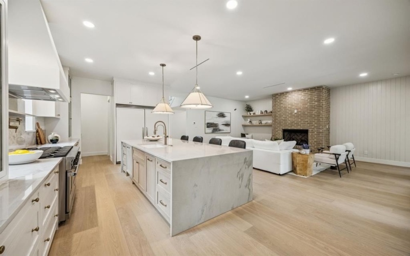 6244 Richmond Avenue, Dallas, TX 75214, 6 Habitaciones Habitaciones , ,7 BañosBaños,Residential,En Venta,6244 Richmond Avenue,20963672